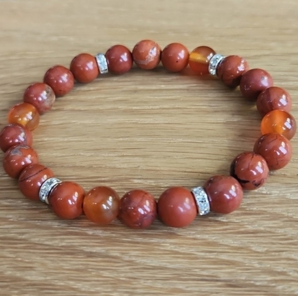 Red Jasper & Carnelian Bead Stretch Hand Crafted Bracelet - Picture 7 of 11